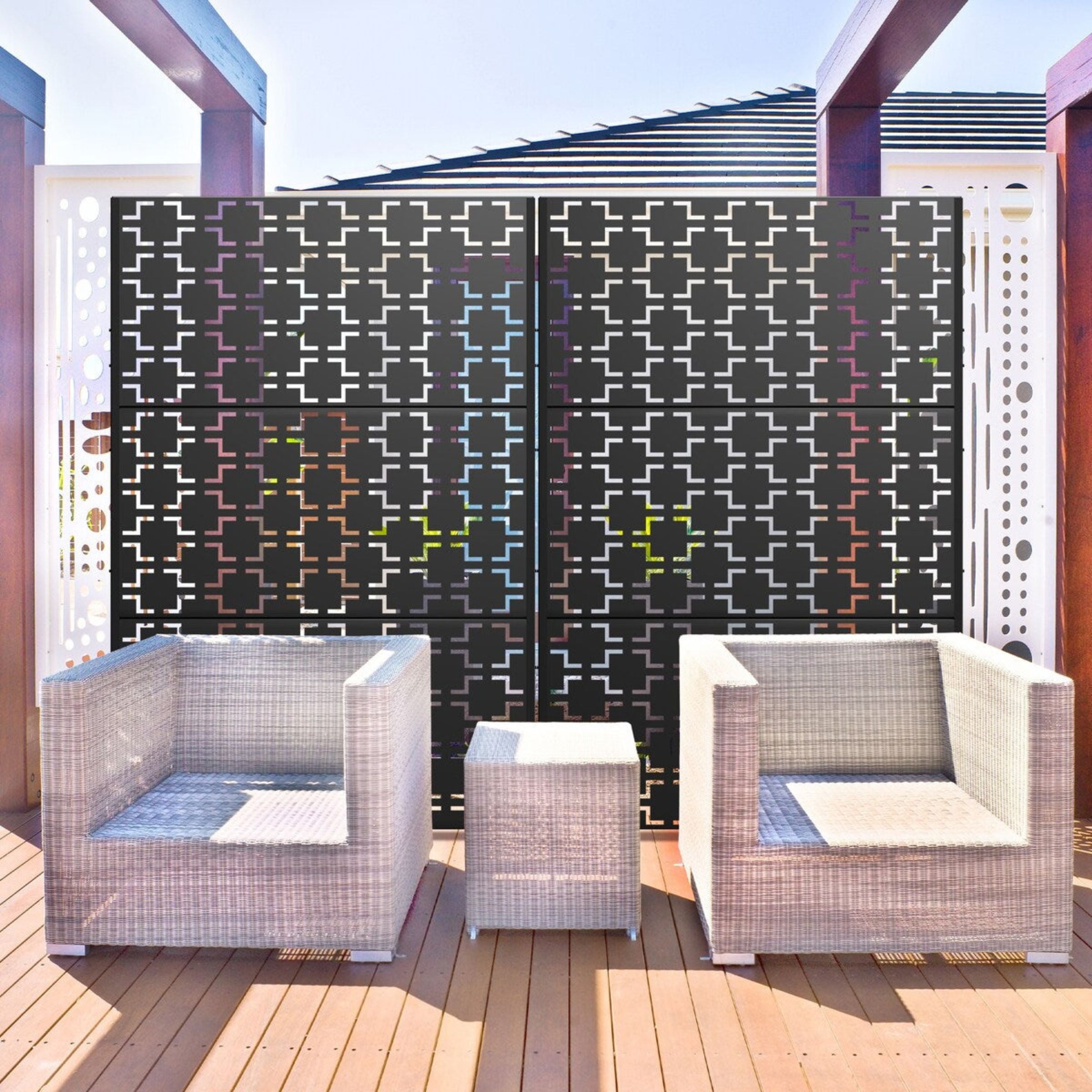 Galvanised Steel Aurelia Screen