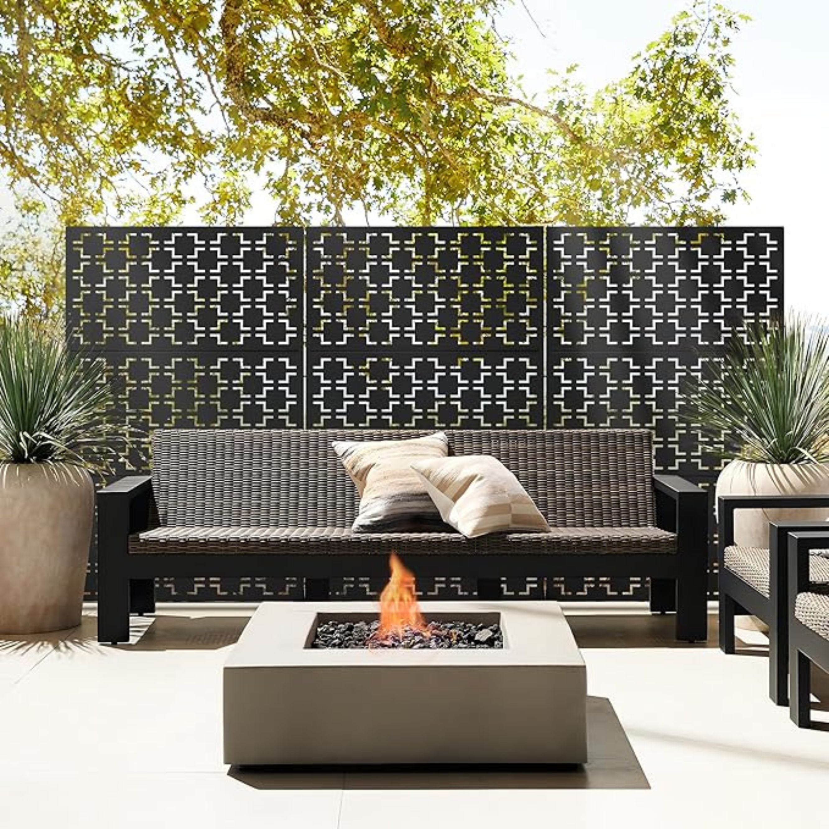 Galvanised Steel Aurelia Screen