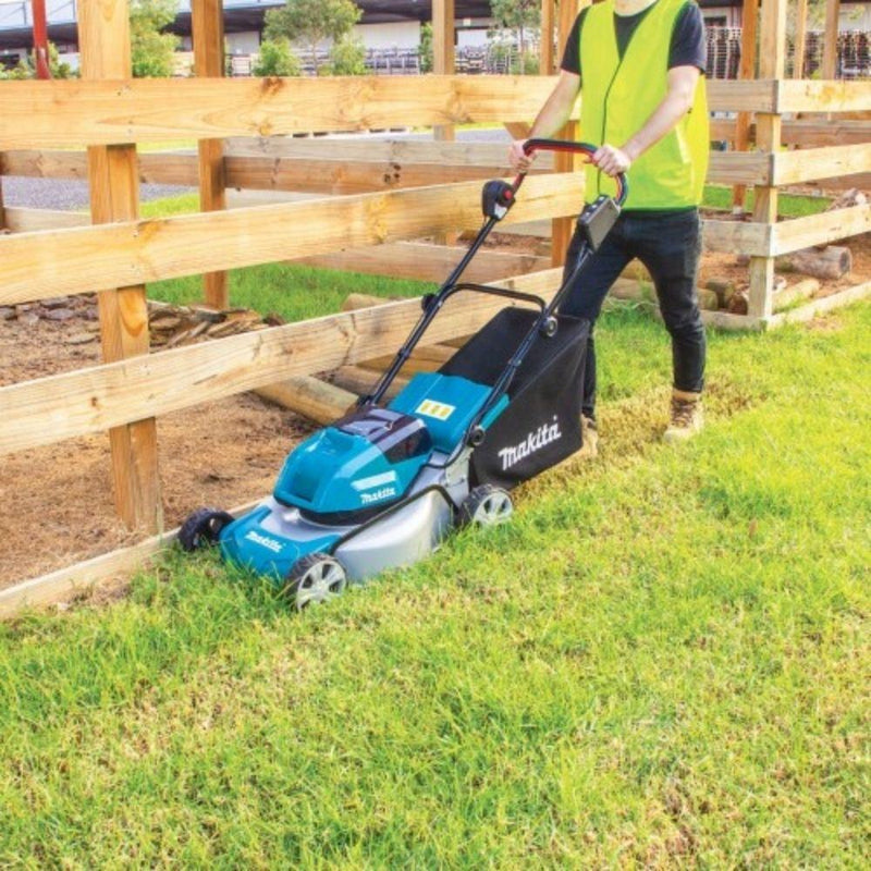 Makita DLM464PT3 36V (18V x 2) 5.0Ah Li-ion Cordless Brushless 460mm (18") Lawn Mower Combo Kit - Tool Market